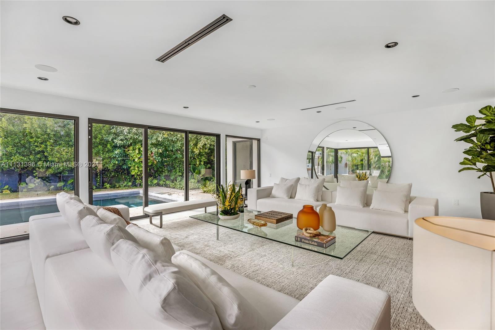 BAY HEIGHTS - Residential