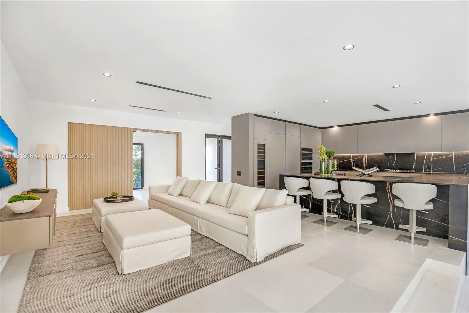 BAY HEIGHTS - Residential