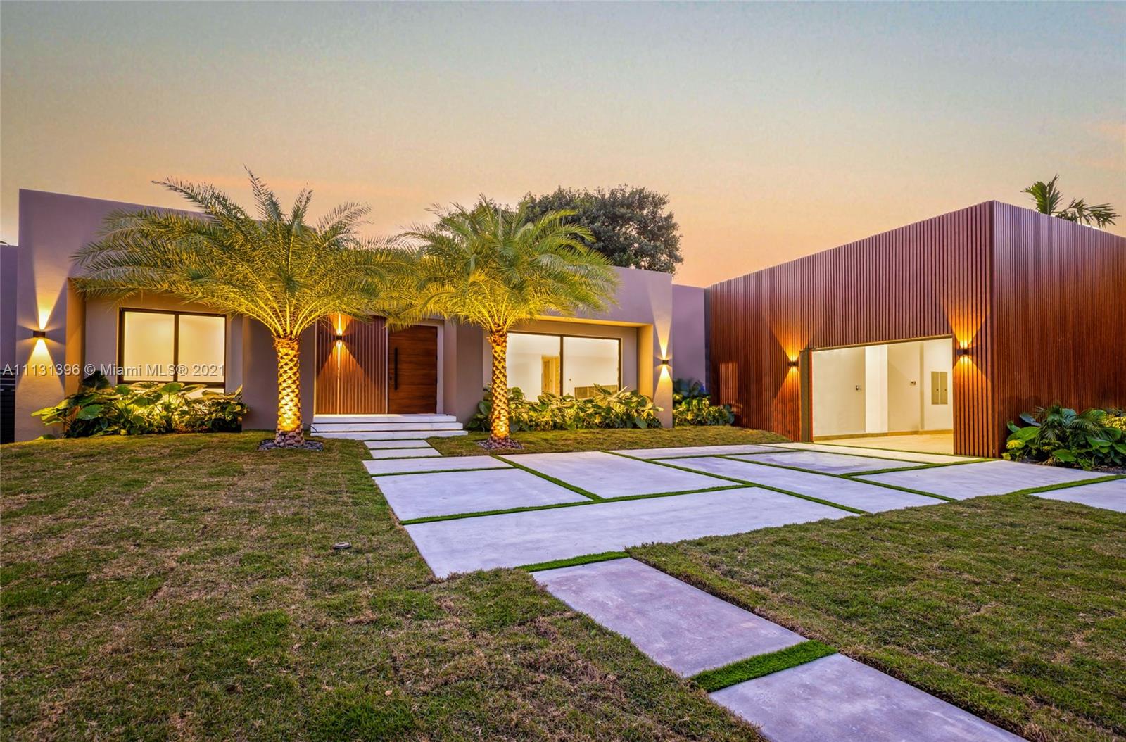 BAY HEIGHTS - Residential