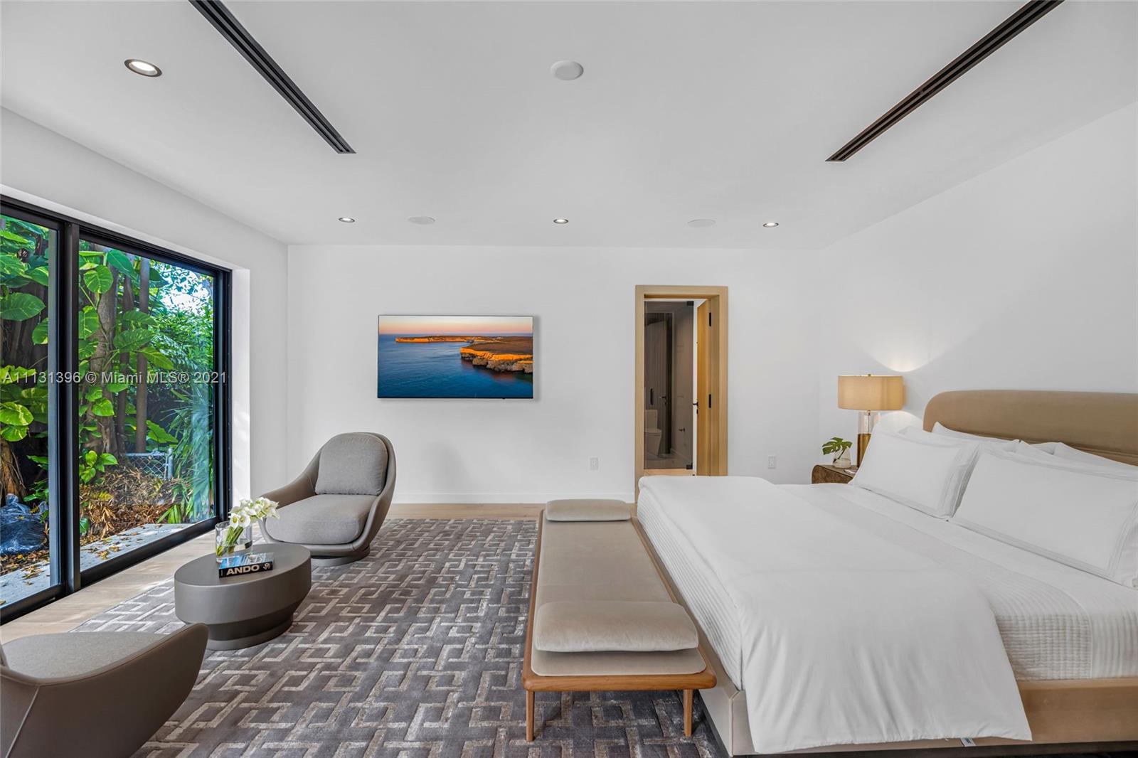 BAY HEIGHTS - Residential