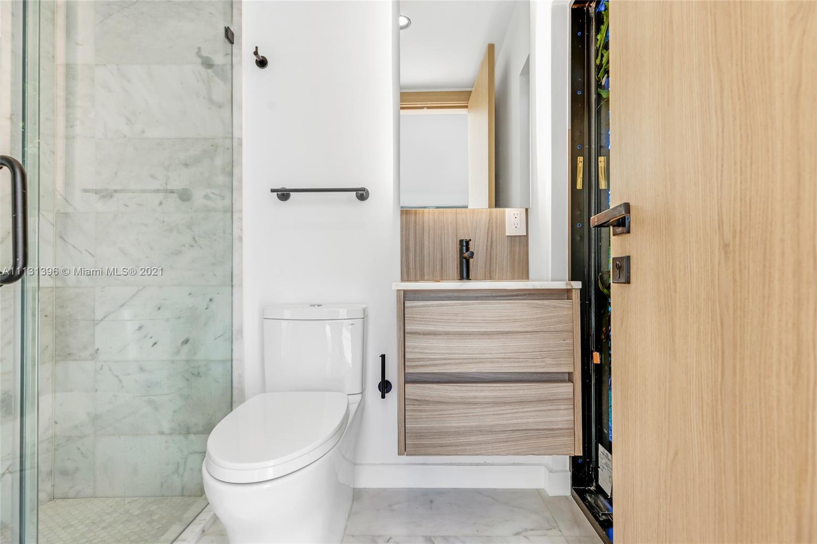 BAY HEIGHTS - Residential