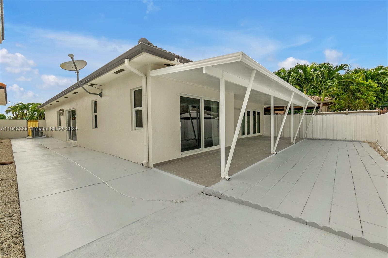 WEST LAKES GARDENS ESTATE - Residential Lease
