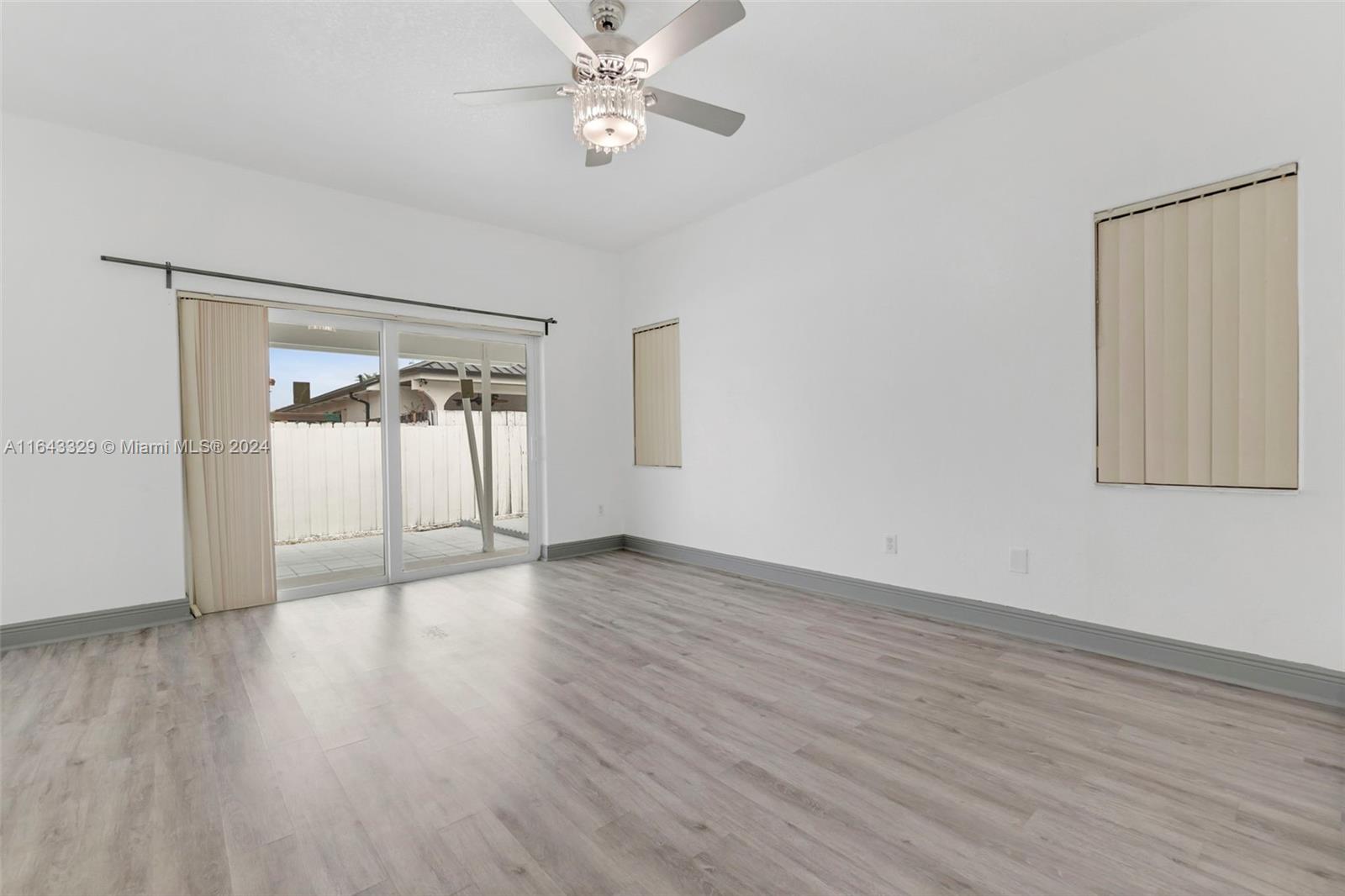 WEST LAKES GARDENS ESTATE - Residential Lease