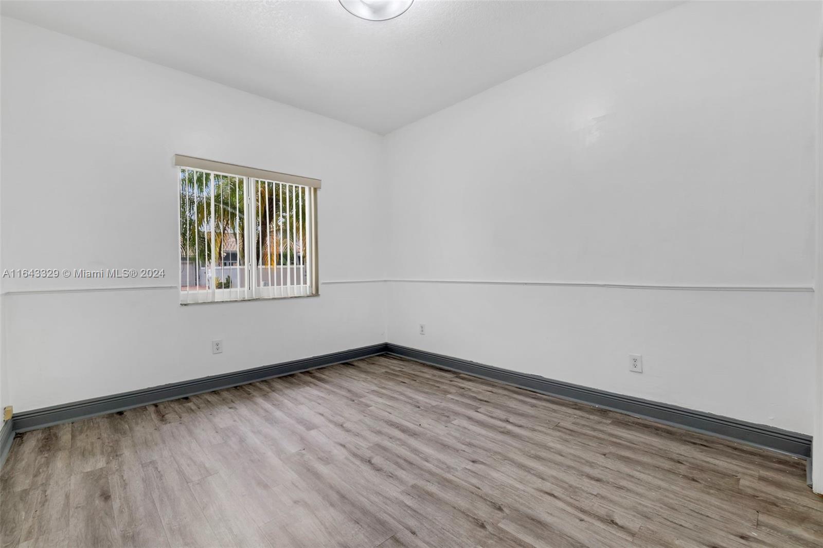 WEST LAKES GARDENS ESTATE - Residential Lease