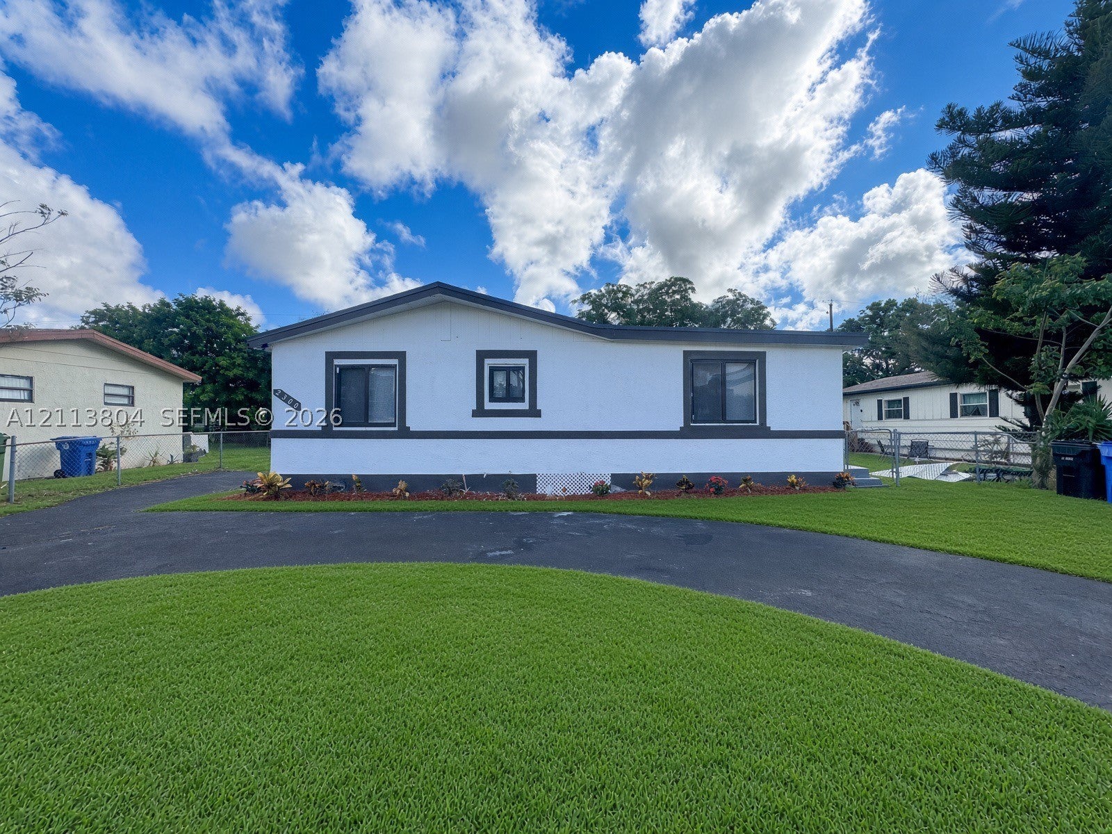 2300 NW 31st Ave