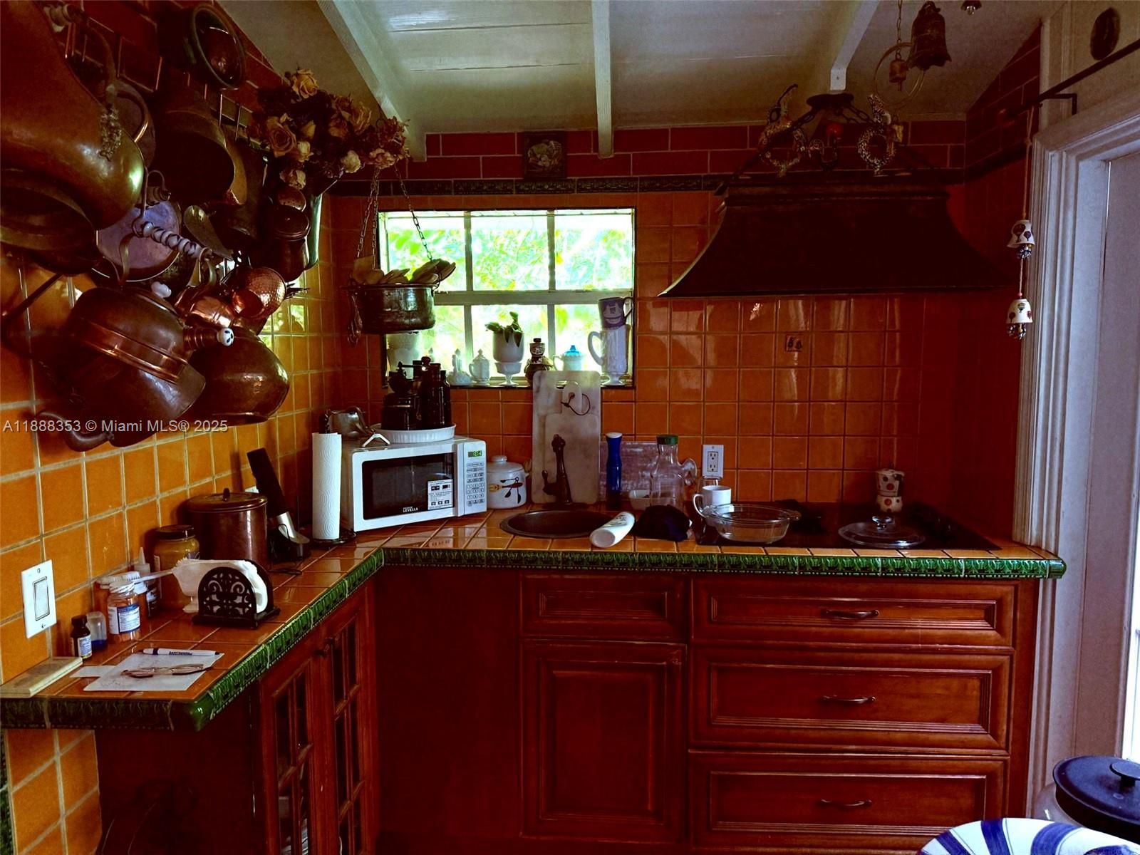 PASADENA PARK SUB - Residential