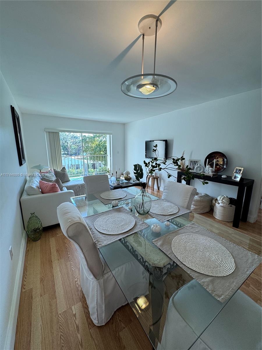 WINDWARD CONDO - Residential