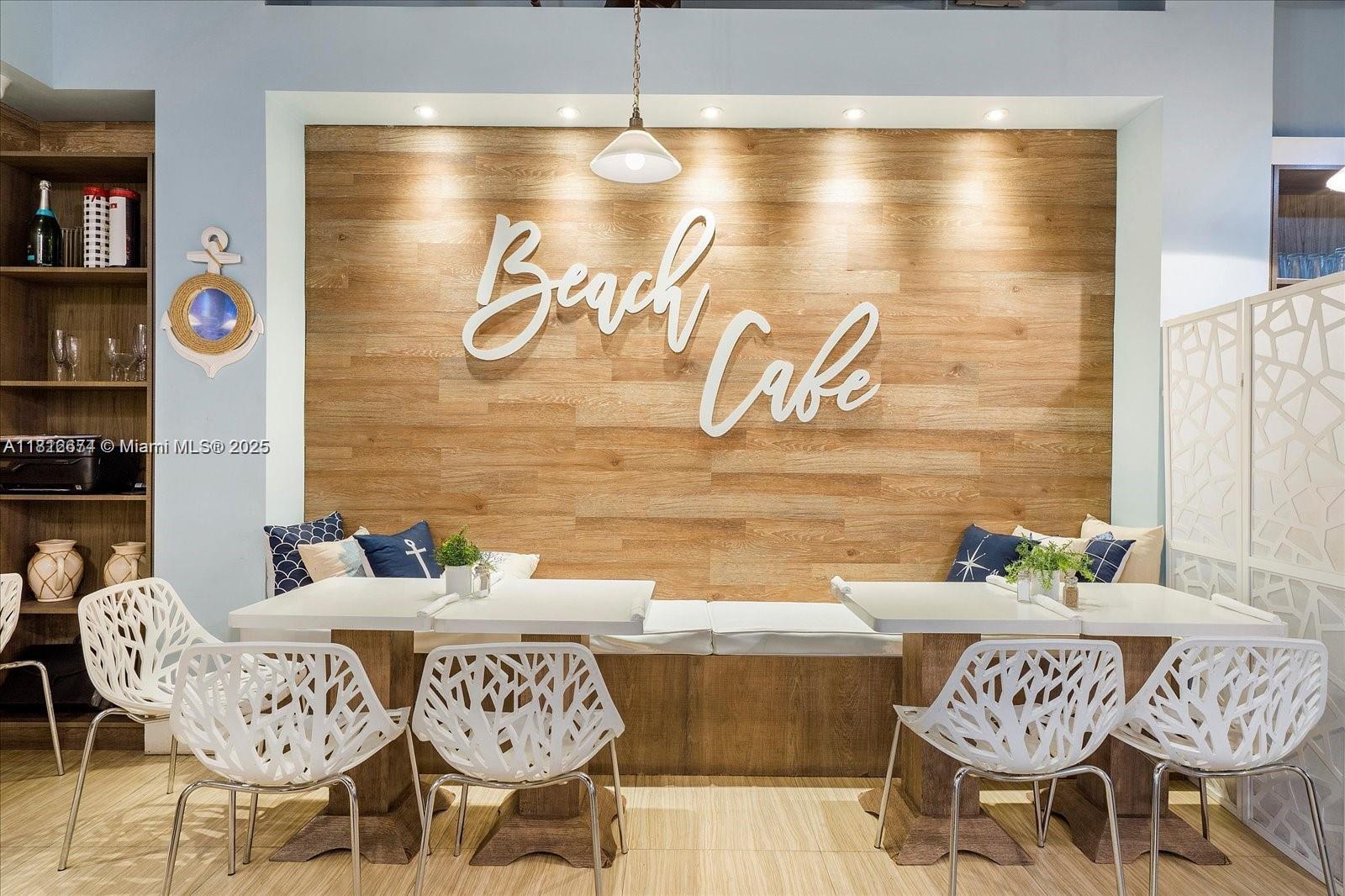 HARBOUR HOUSE - Residential