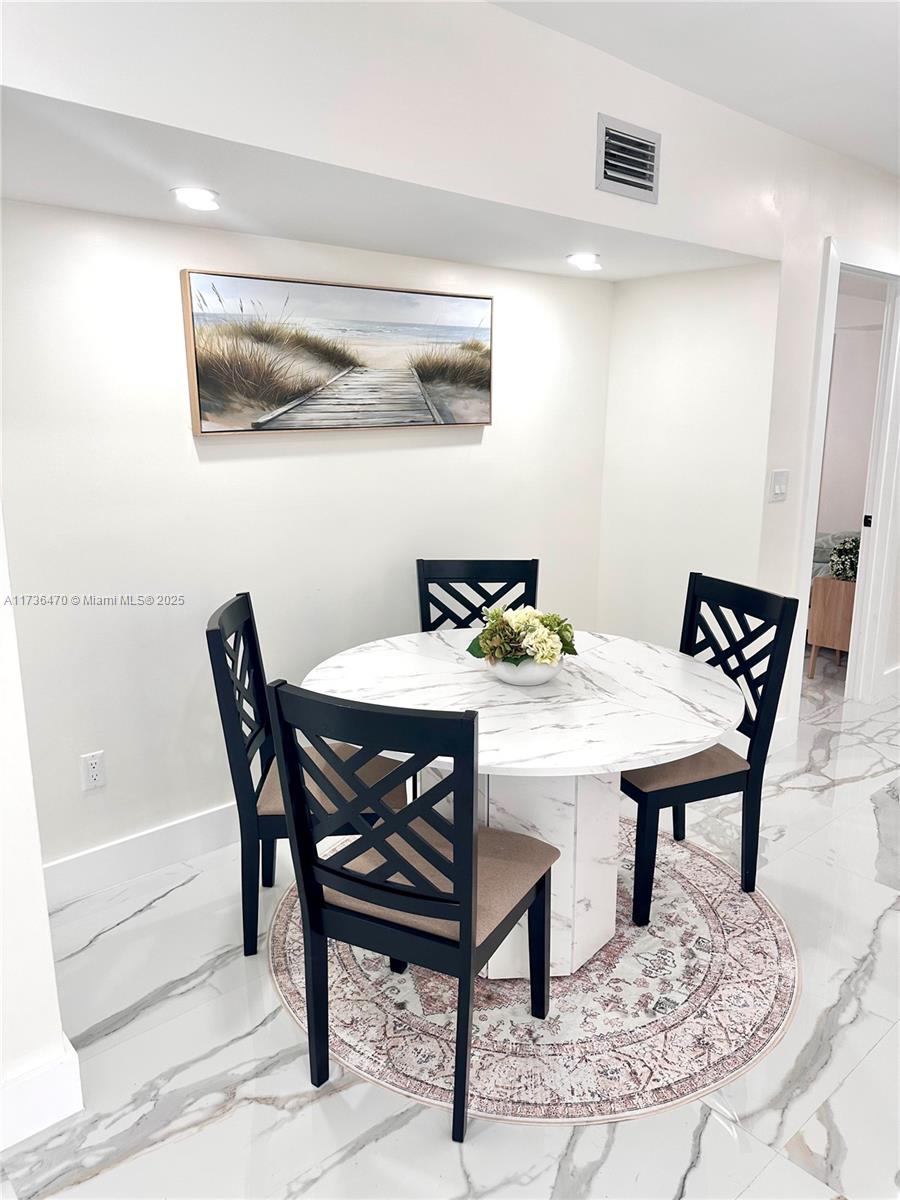 DIXIE VIEW - Residential