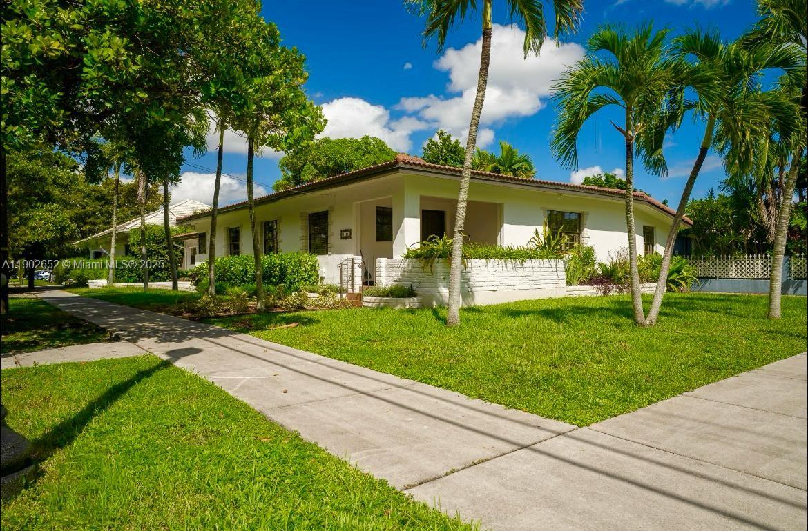 EAST SHENANDOAH - Residential Lease