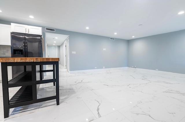 LARGO GARDENS - Residential Lease