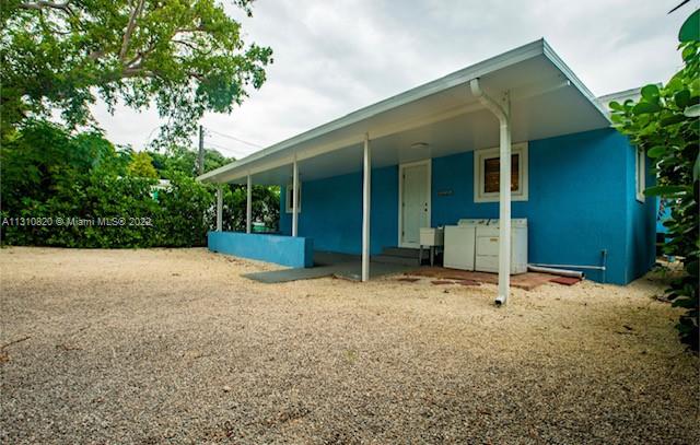 LARGO GARDENS - Residential Lease