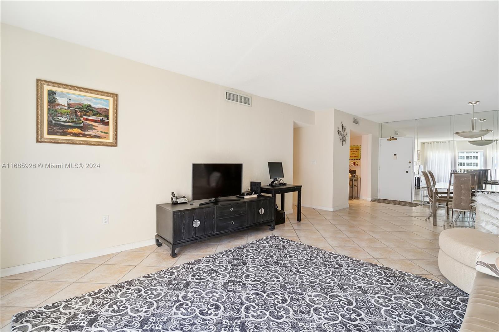 HEMISPHERES CONDO - Residential