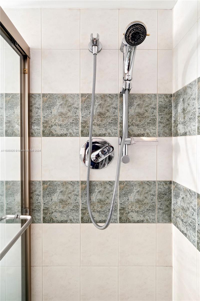 HEMISPHERES CONDO - Residential