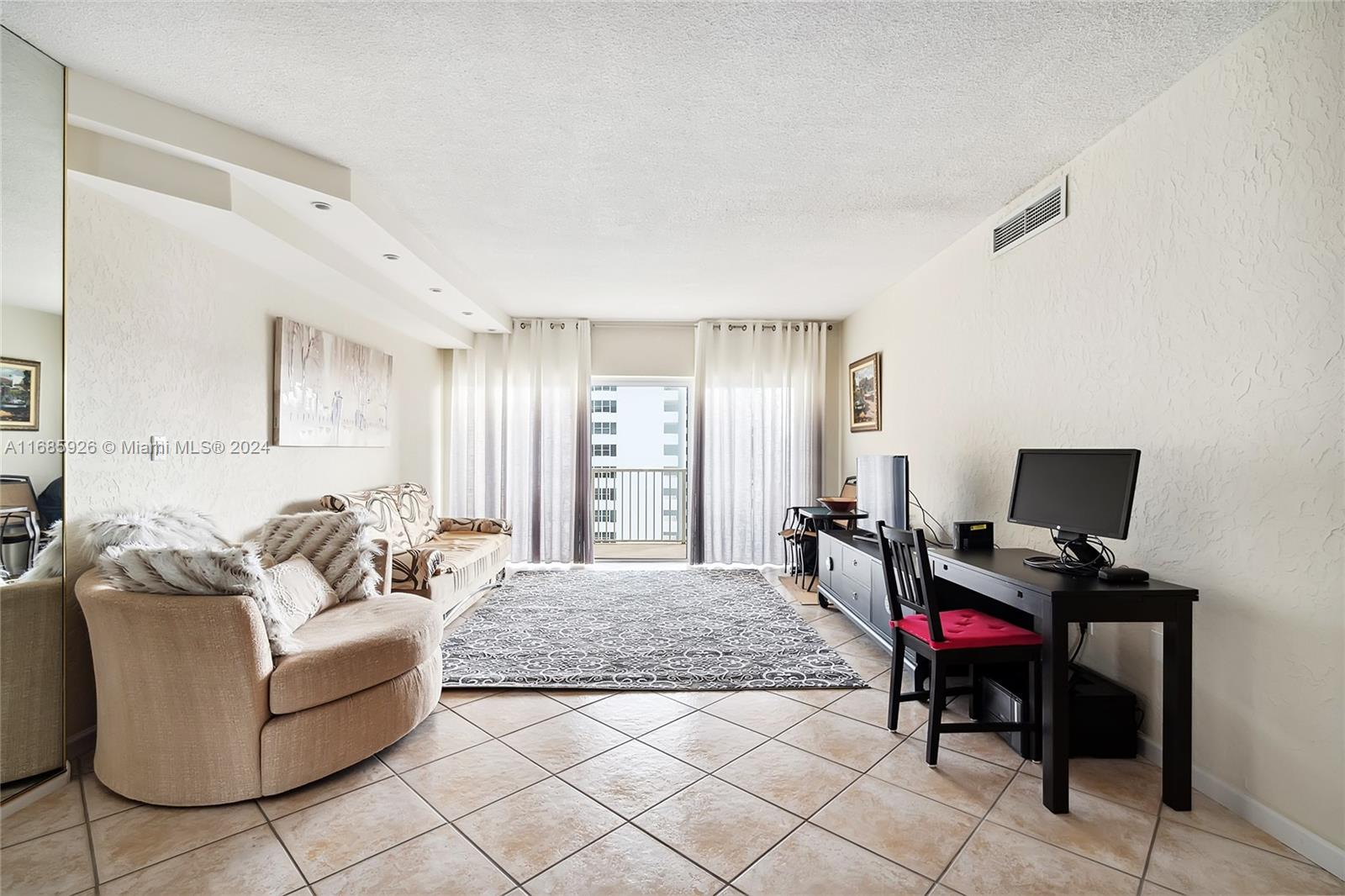 HEMISPHERES CONDO - Residential