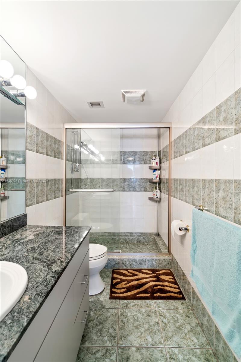 HEMISPHERES CONDO - Residential
