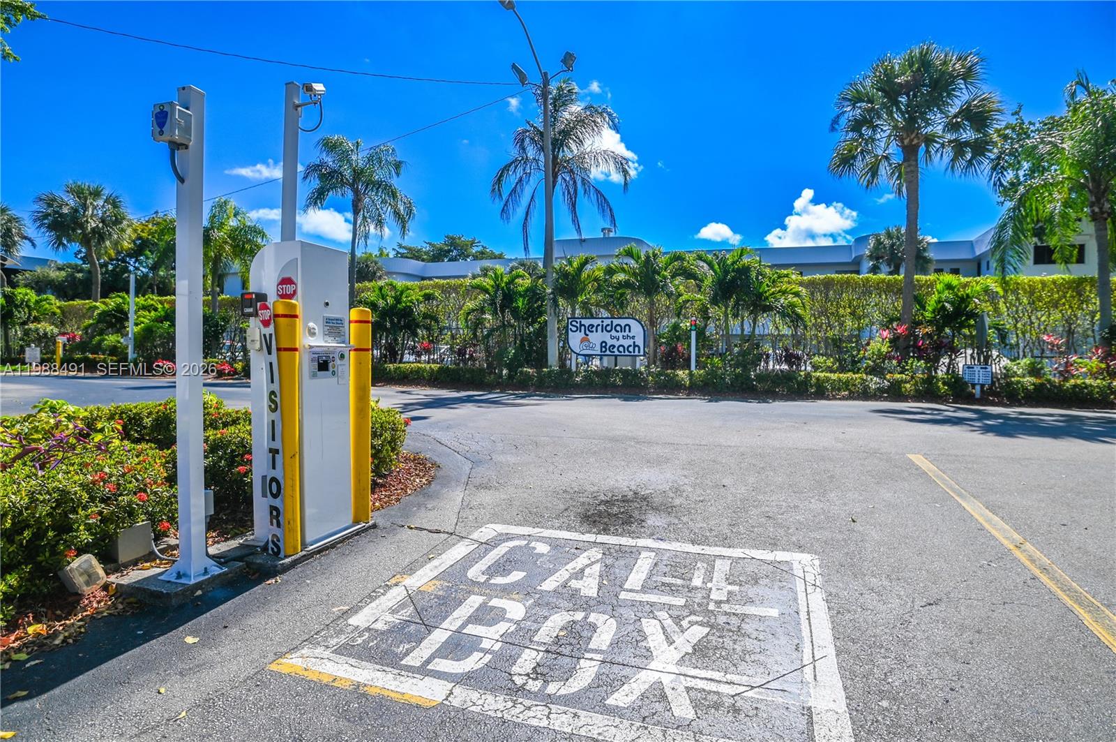 SHERIDAN BY THE BEACH CON - Residential