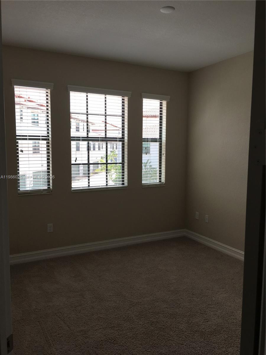 RAINTREE - Residential Lease