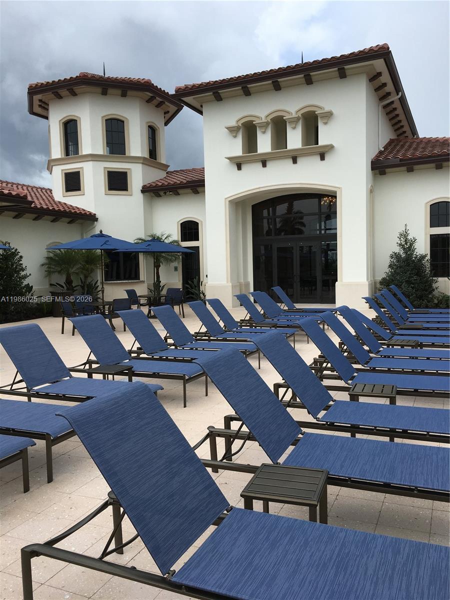 RAINTREE - Residential Lease