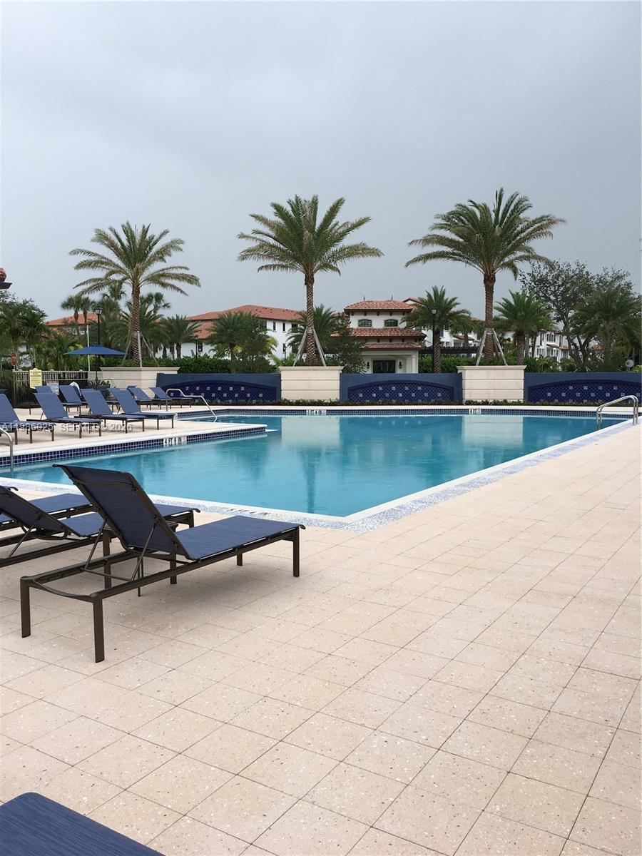 RAINTREE - Residential Lease