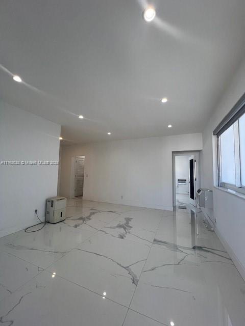 Rental Property at Address Not Disclosed, Miami Beach, Miami-Dade County, Florida - Bedrooms: 1 
Bathrooms: 1  - $2,200 MO.