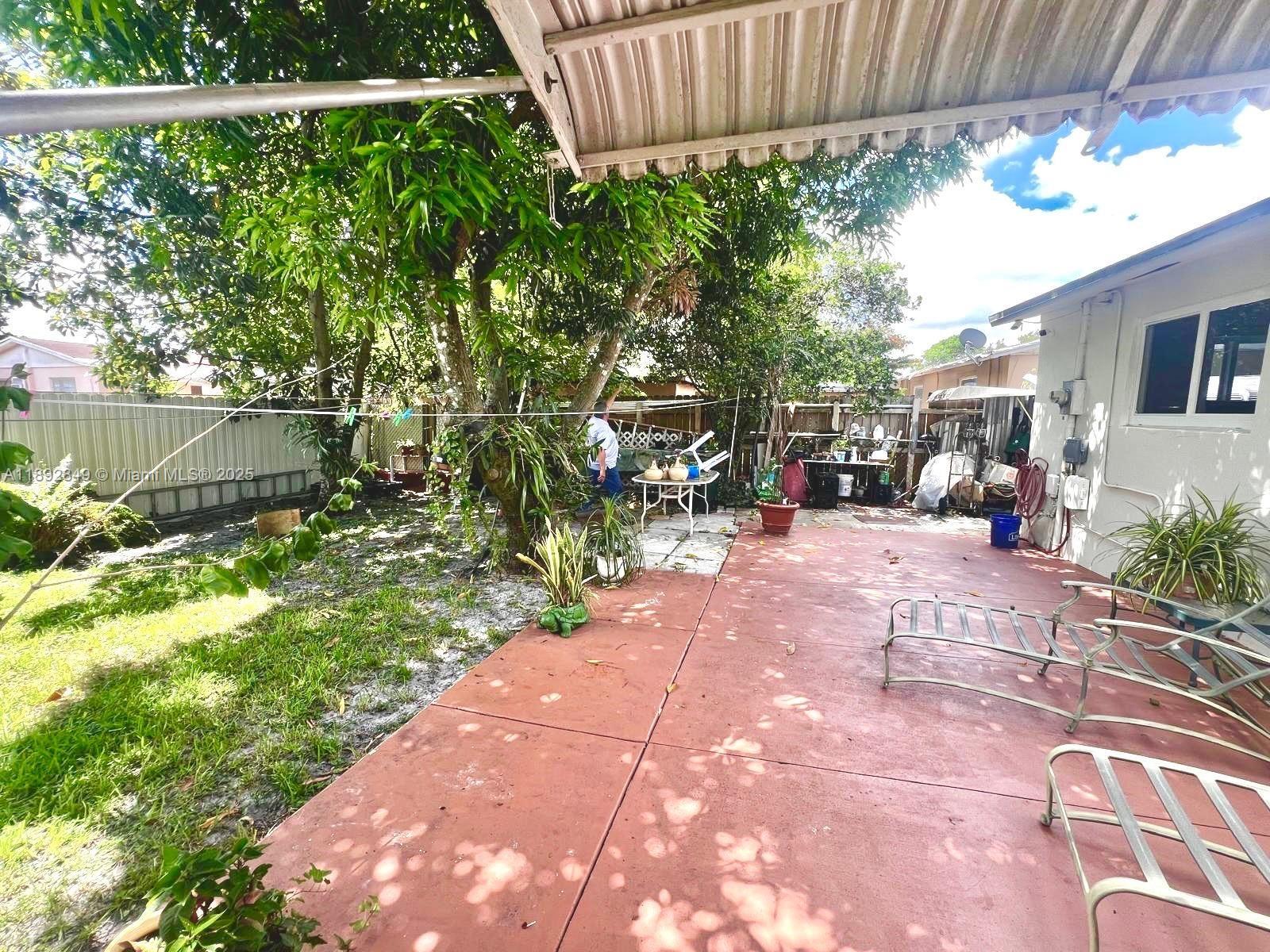 JAC-MO HOMES - Residential Lease