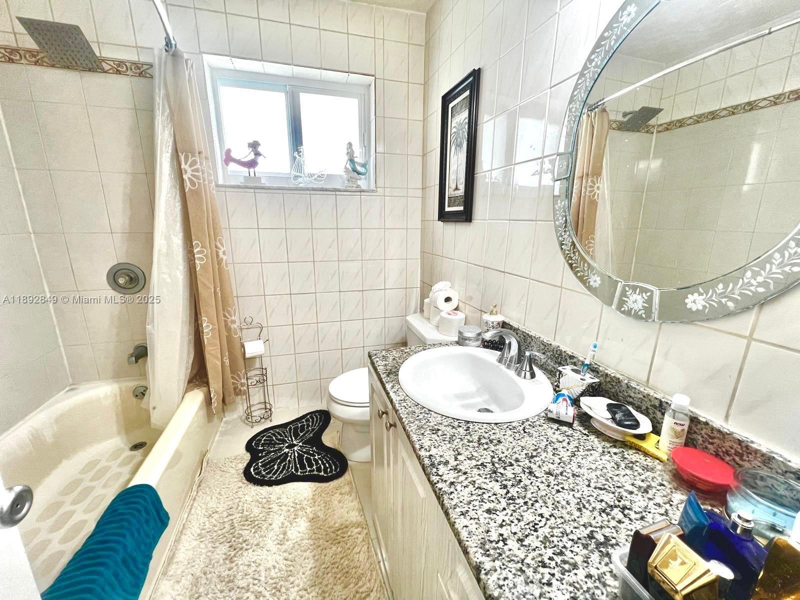 JAC-MO HOMES - Residential Lease