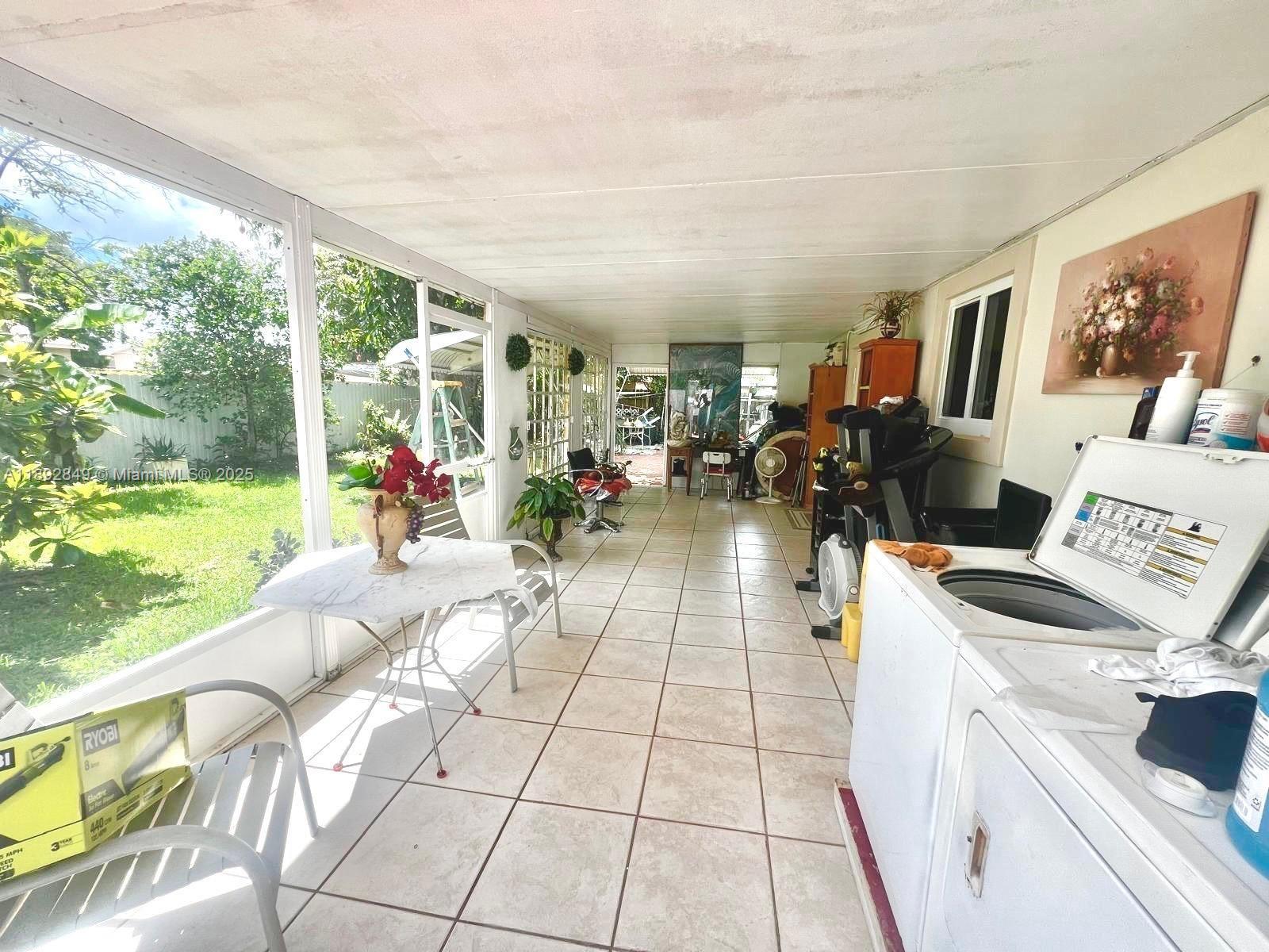 JAC-MO HOMES - Residential Lease