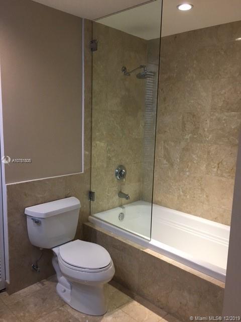 COURTS BRICKELL KEY CONDO - Residential Lease