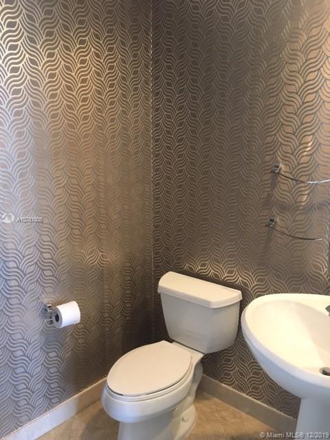 COURTS BRICKELL KEY CONDO - Residential Lease