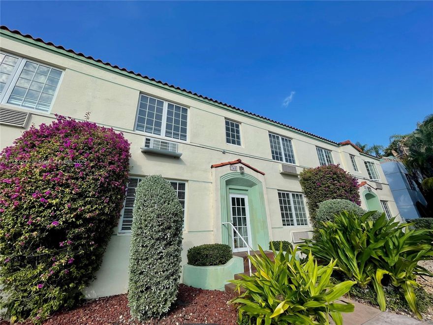 Fantastic Art Deco studio near Lincoln Road. This spacious and bright second floor unit features wood floors throughout, galley kitchen, impact windows and a footprint distributed so that you can have a separate bedroom area. The building is walking distance from Lincoln Road Mall and Flamingo Park.