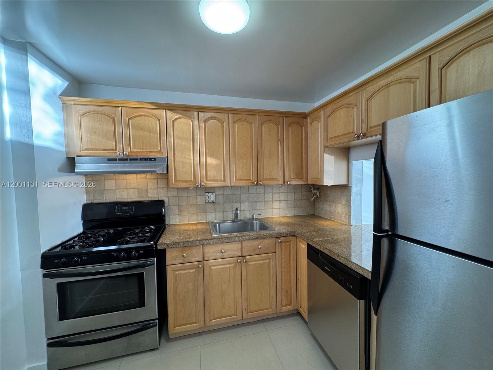 VILLAGE AT THE FALLS COND - Residential Lease