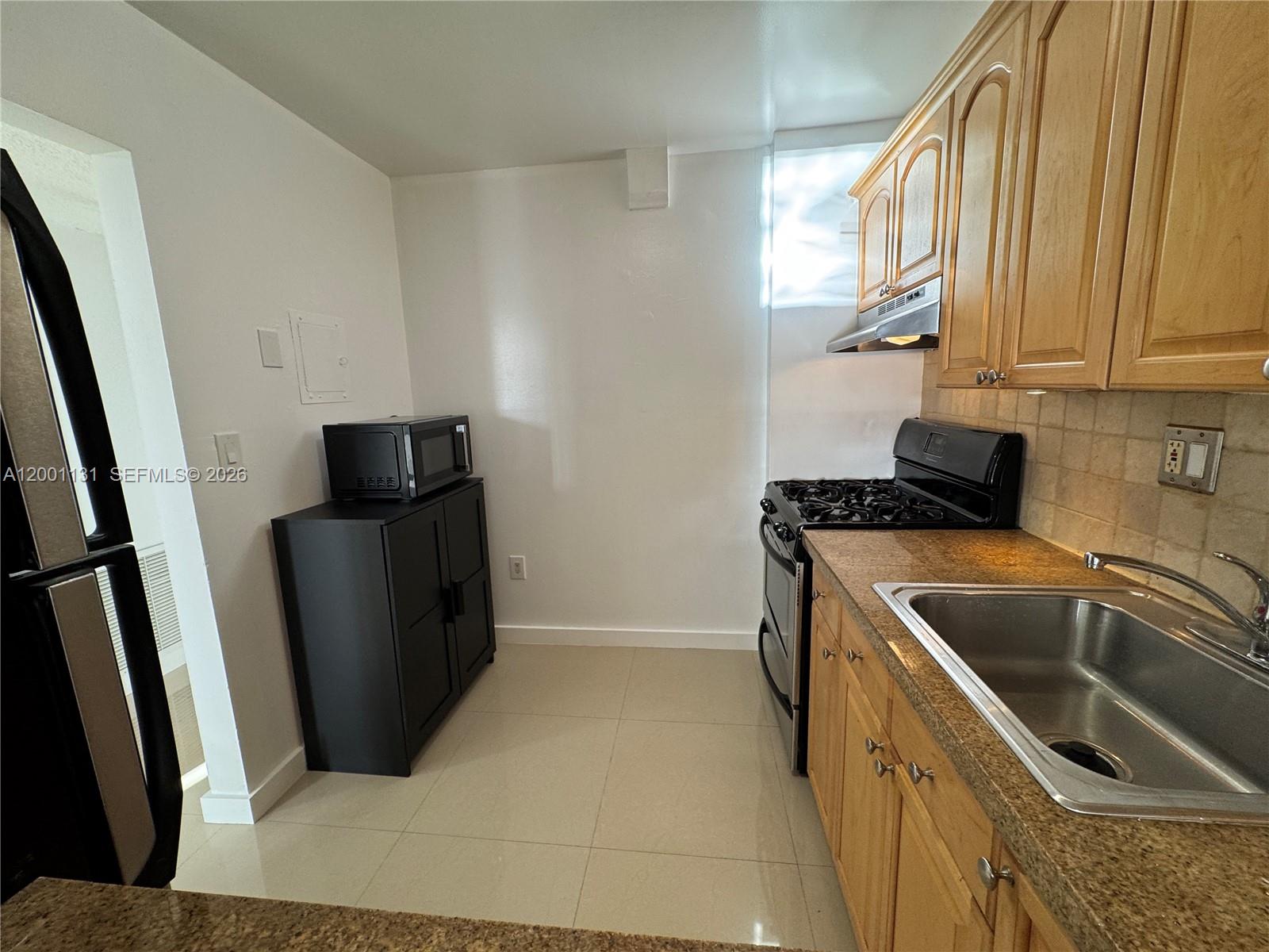 VILLAGE AT THE FALLS COND - Residential Lease