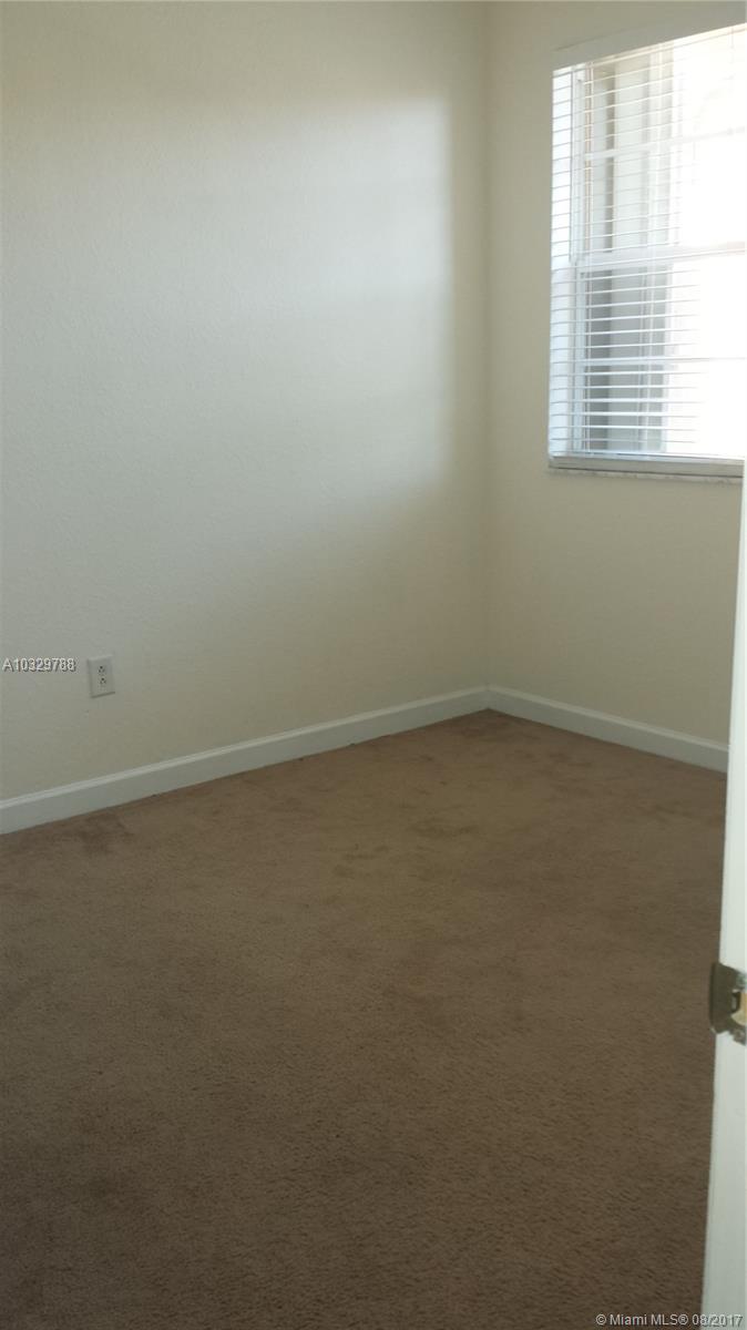 Courts/Tuscany West - Residential Lease