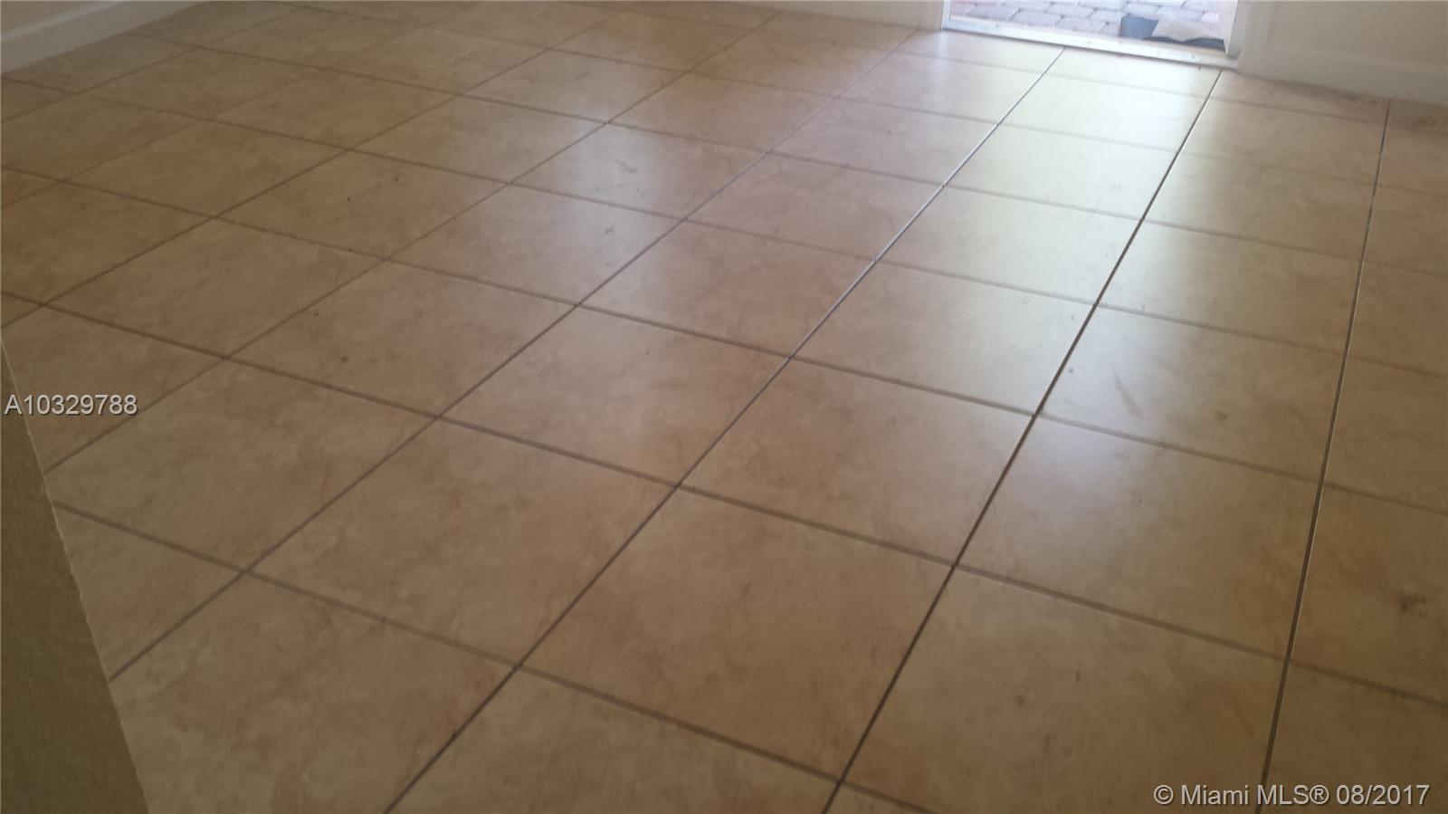 Courts/Tuscany West - Residential Lease