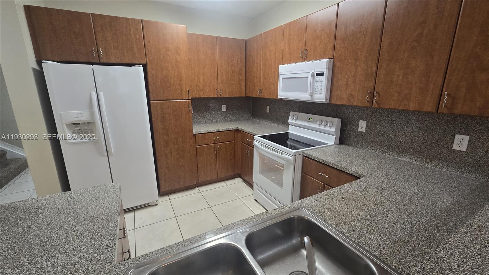 FLORENCE AT CRYSTAL LAKES - Residential