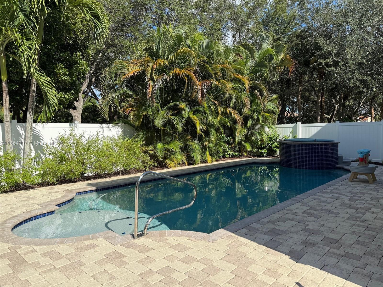 NAUTICA 1 - Residential