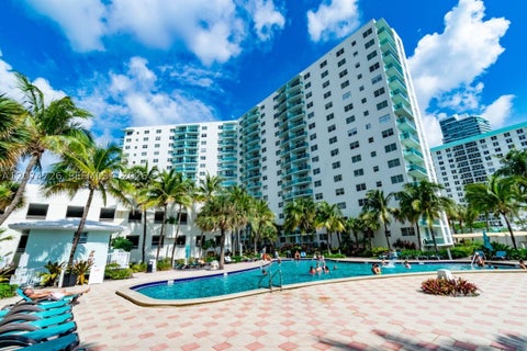 Photo of 3901 S Ocean Dr #6T, Hollywood, FL 33019 (MLS # A12074726)