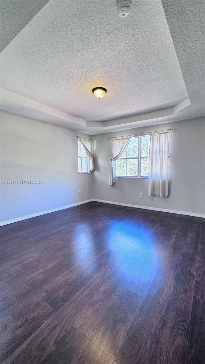 EGRET LAKES ESTATES SEC 2 - Residential Lease