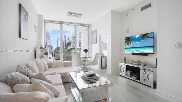 2200 NE 4TH AVE APT 608, MIAMI, FL 33137 - Image 619f3730a8e910d9ff90c628a0cd2caa/397520693