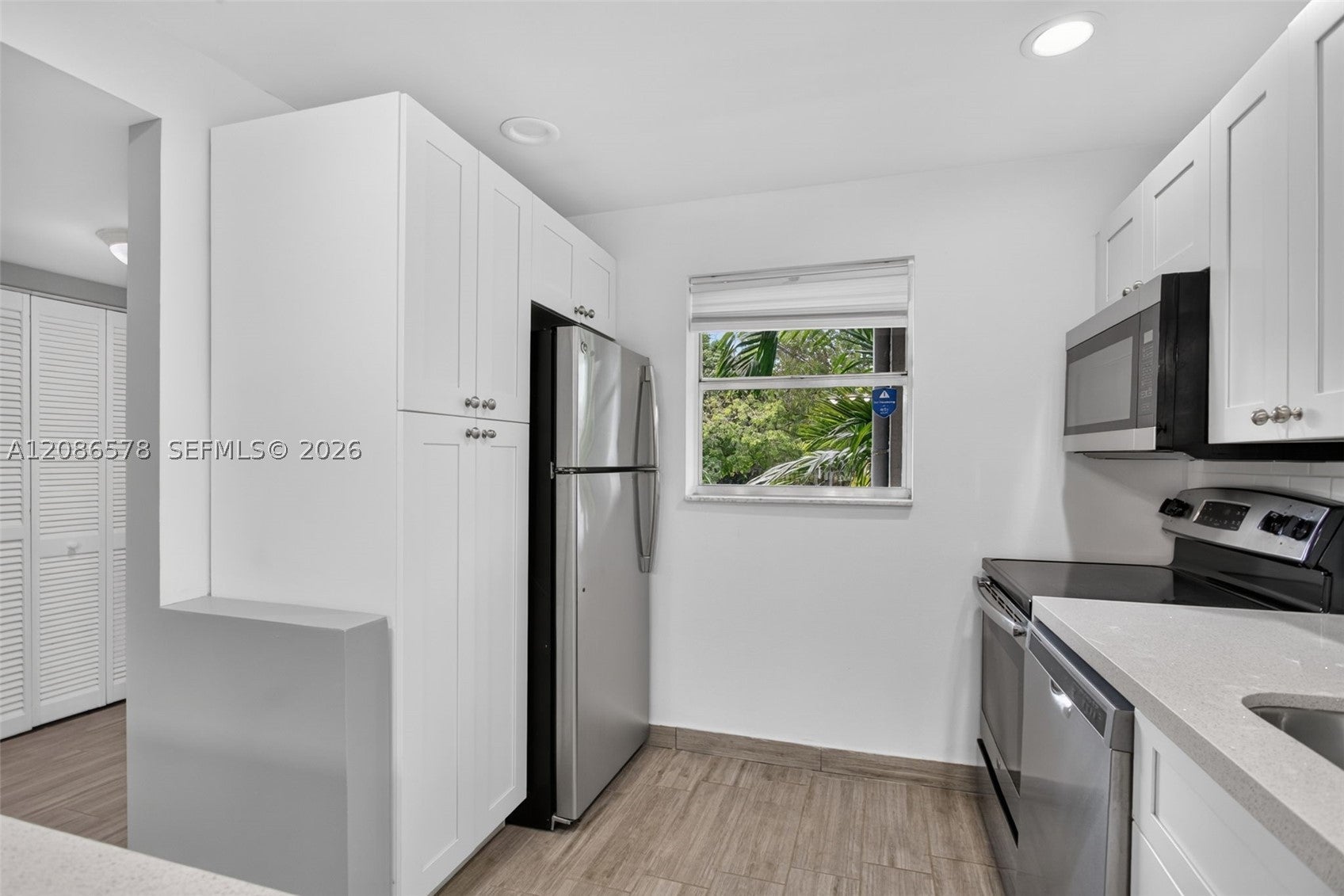 2980 Riverside Dr 227-3