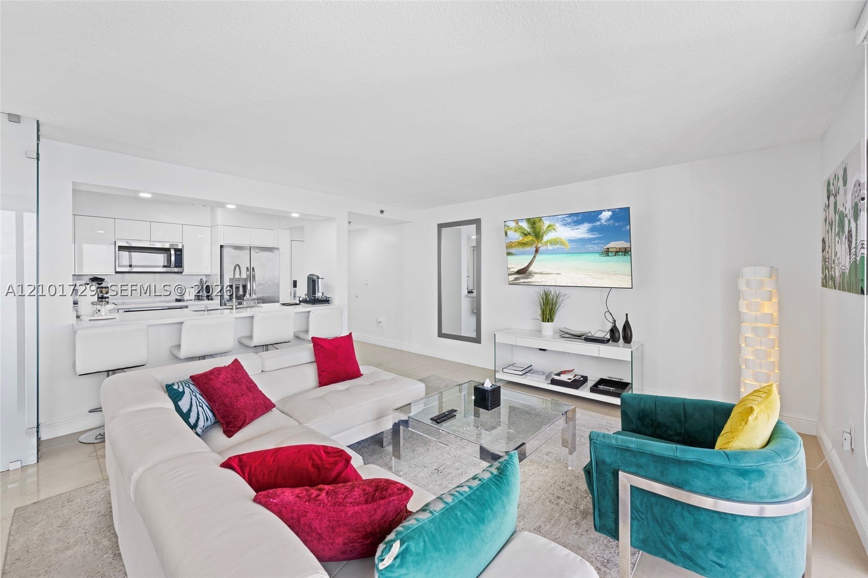 1200 Brickell Bay Dr 3701