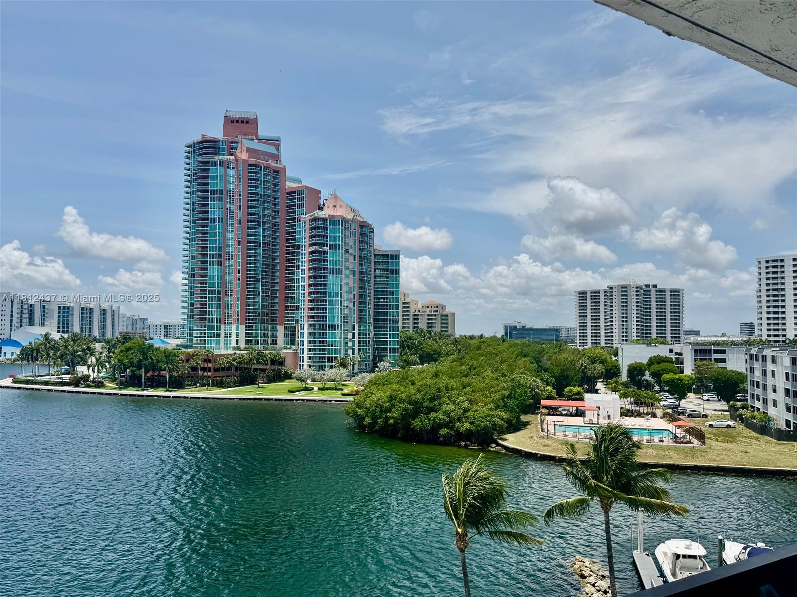 3530 Mystic Pointe Dr 601