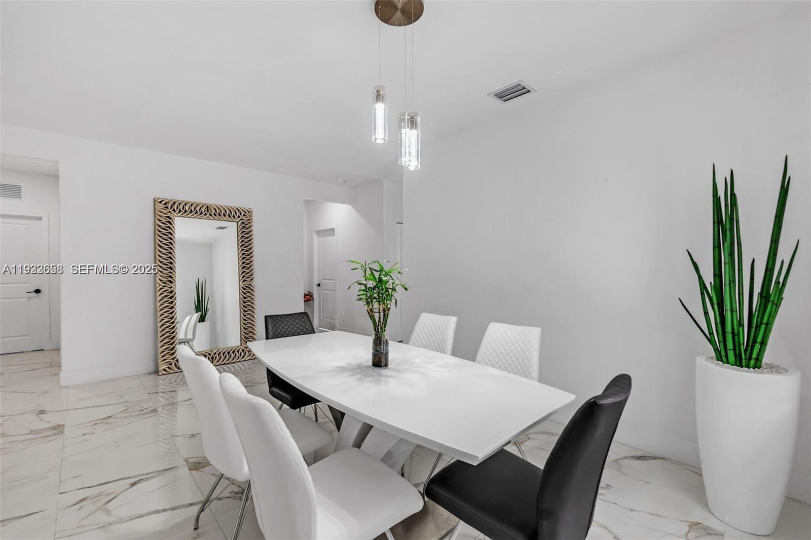 ESTATES AT SILVER PALM - Residential Lease