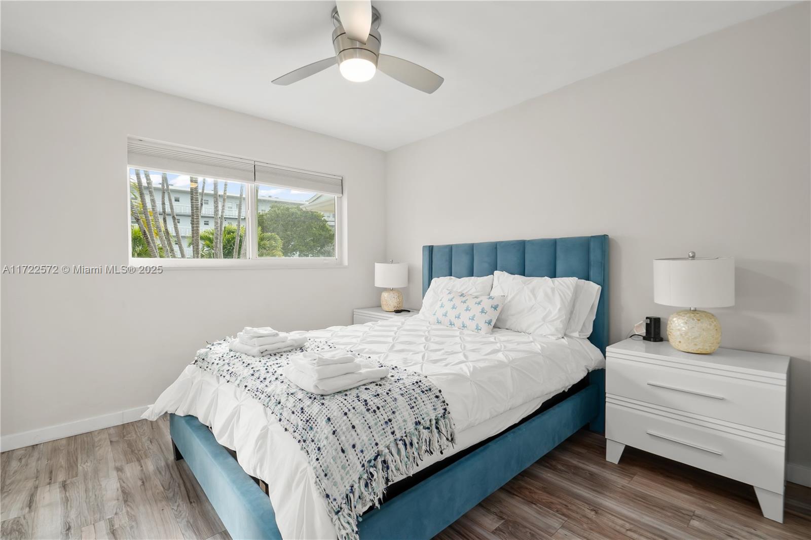 ROYAL PALM VISTA - Residential