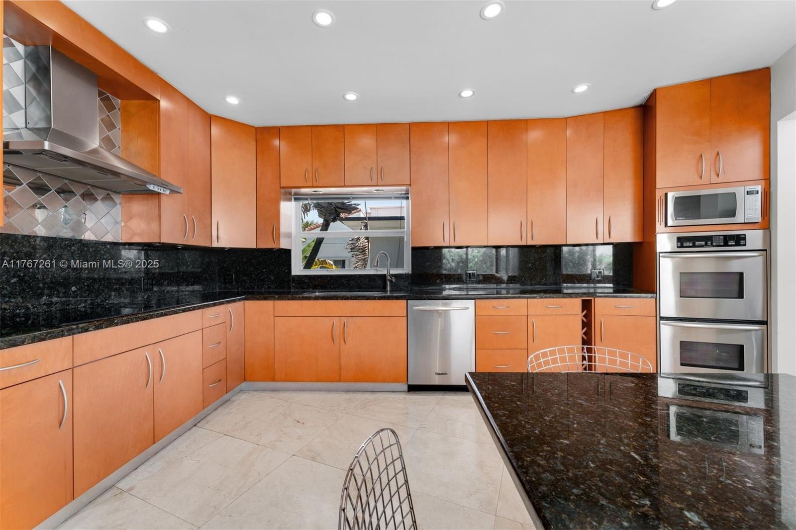 BISCAYNE POINT - Residential