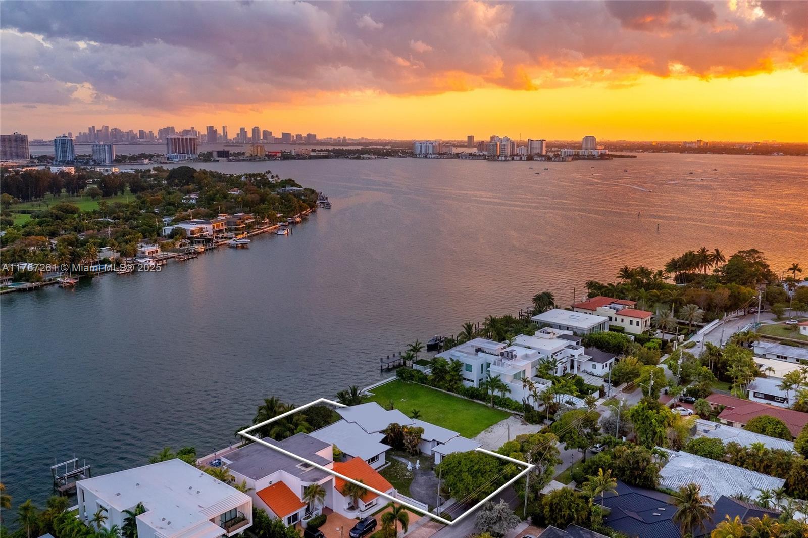 1820 Daytonia Rd, Miami Beach, Miami-Dade County, Florida - 4 Bedrooms  
3 Bathrooms - 