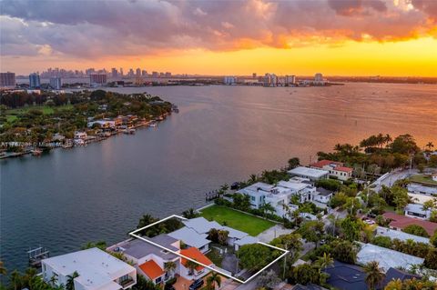 1820 Daytonia Rd Miami Beach FL 33141