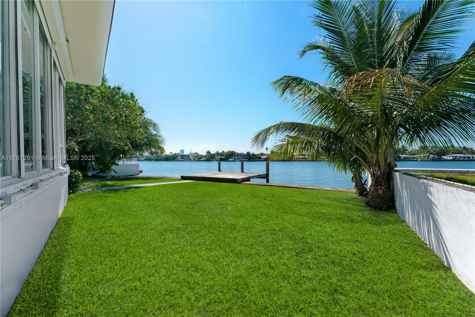 BISCAYNE POINT - Residential