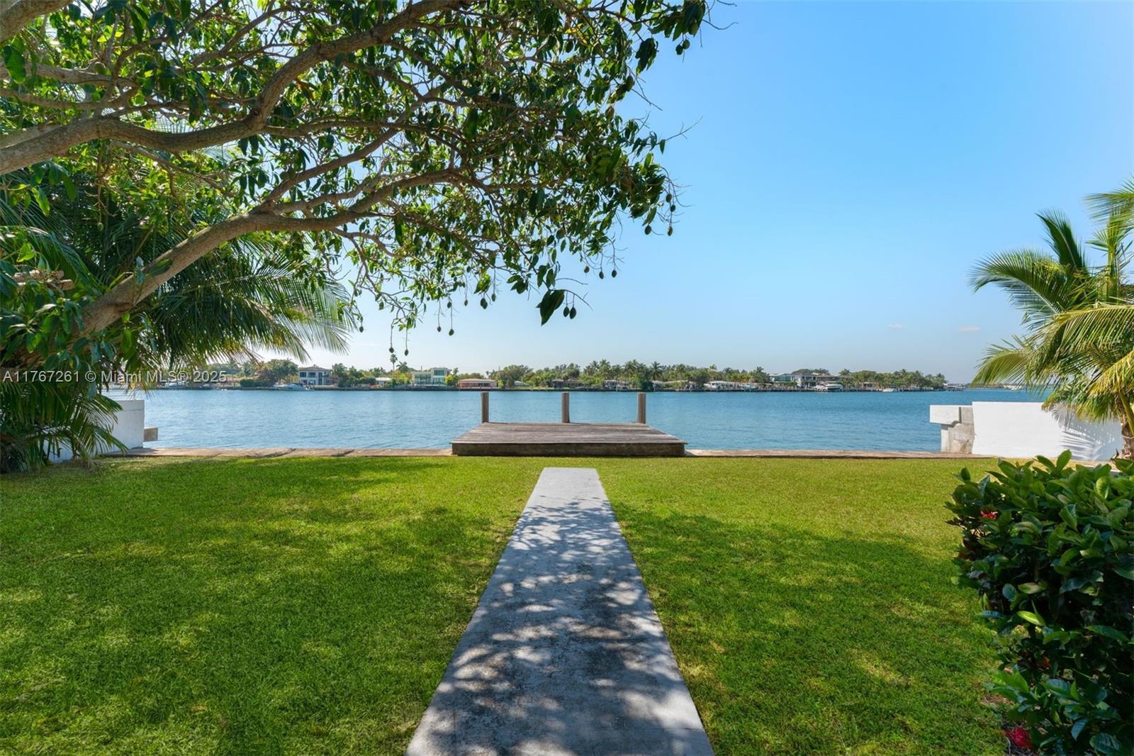 BISCAYNE POINT - Residential